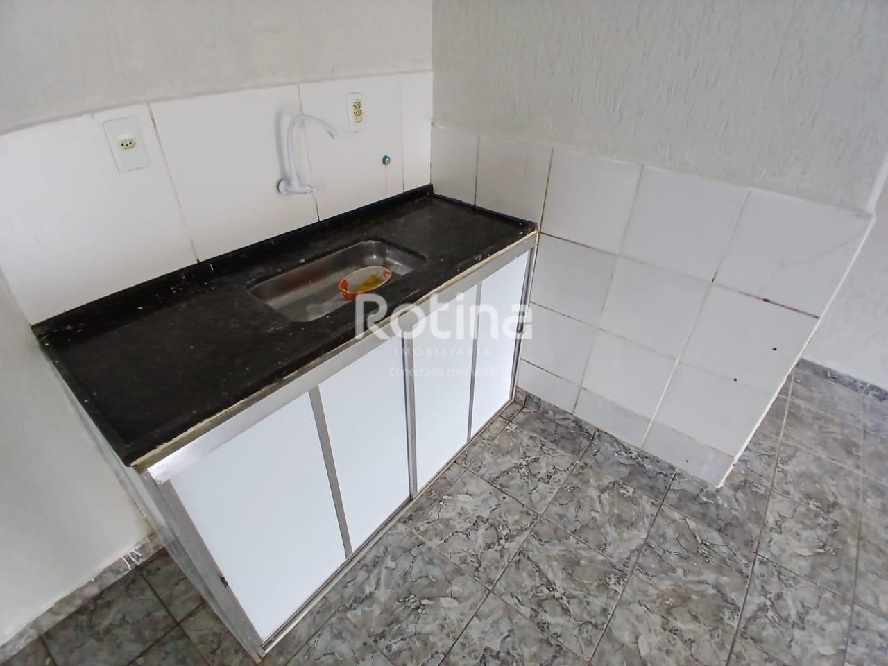 Loja para alugar, em Uberlândia no bairro Minas Gerais no valor de R$ 1.100,00 - Rotina Imobiliária: 