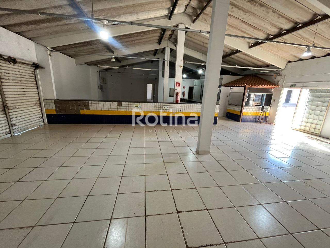 Loja para alugar, em Uberlândia no bairro Segismundo Pereira no valor de R$ 20.000,00 - Rotina Imobiliária: 