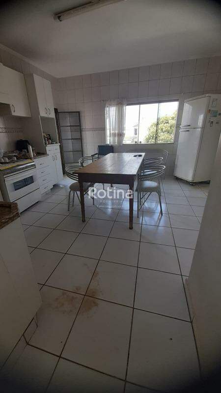 Prédio Inteiro à venda, em Uberlândia no bairro Nossa Senhora Aparecida no valor de R$ 1.480.000,00 - Rotina Imobiliária: 