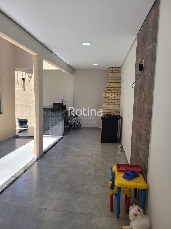 Casa à venda, 3 quartos em Uberlândia no bairro Alto Umuarama no valor de R$ 840.000,00 - Rotina Imobiliária: 