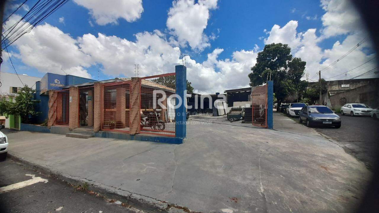 Comercial à venda, em Uberlândia no bairro Brasil no valor de R$ 780.000,00 - Rotina Imobiliária: 