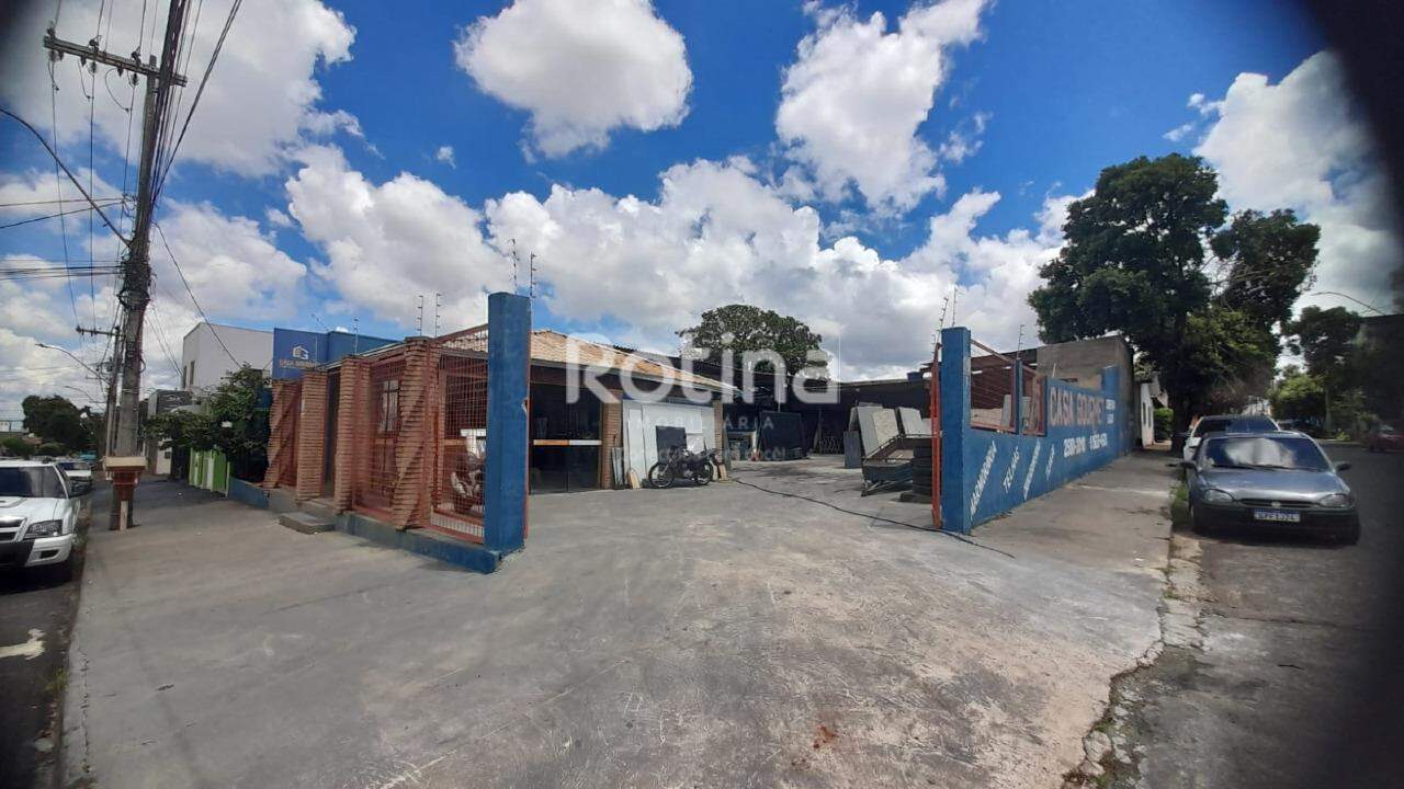 Comercial à venda, em Uberlândia no bairro Brasil no valor de R$ 780.000,00 - Rotina Imobiliária: 