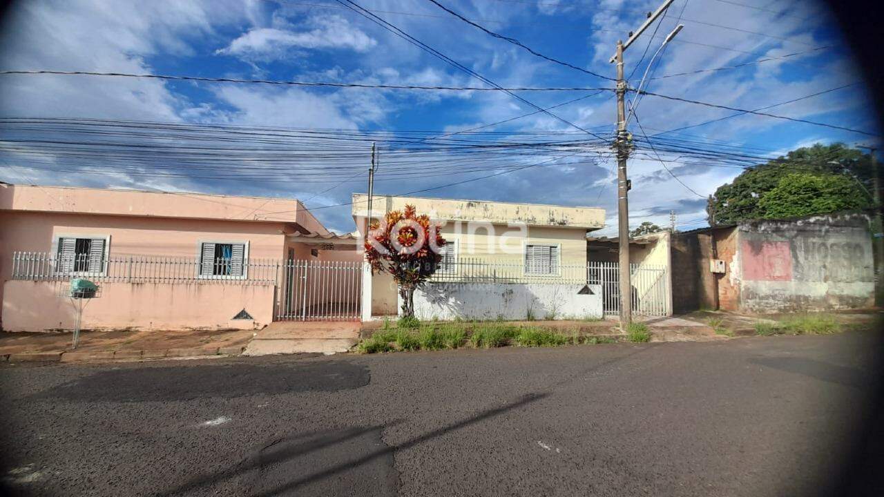 Colônia à venda, 2 quartos em Uberlândia no bairro Custódio Pereira no valor de R$ 380.000,00 - Rotina Imobiliária: 