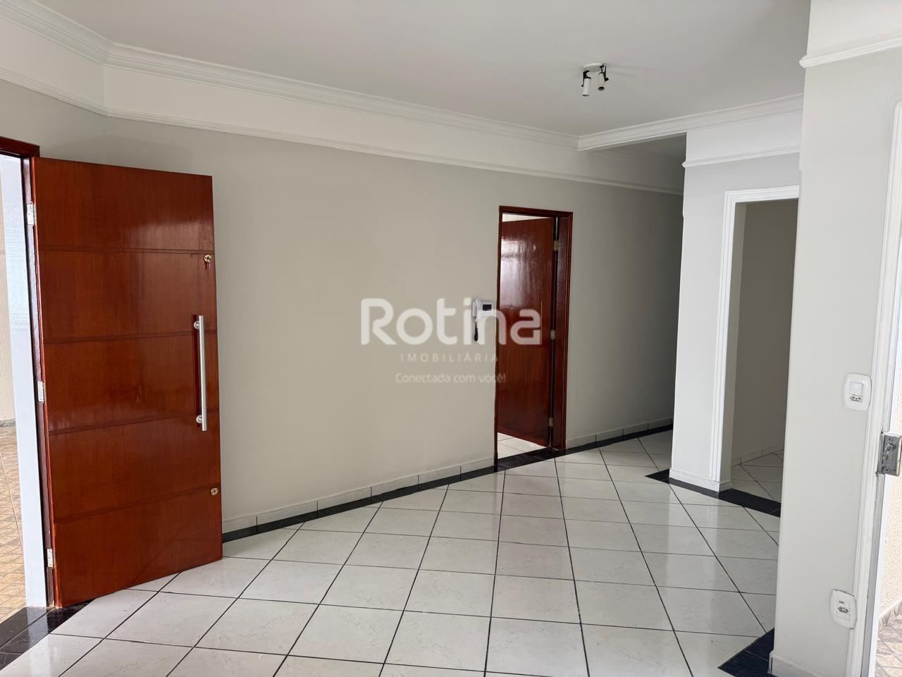 Casa à venda, 3 quartos em Uberlândia no bairro Cidade Jardim no valor de R$ 580.000,00 - Rotina Imobiliária: 