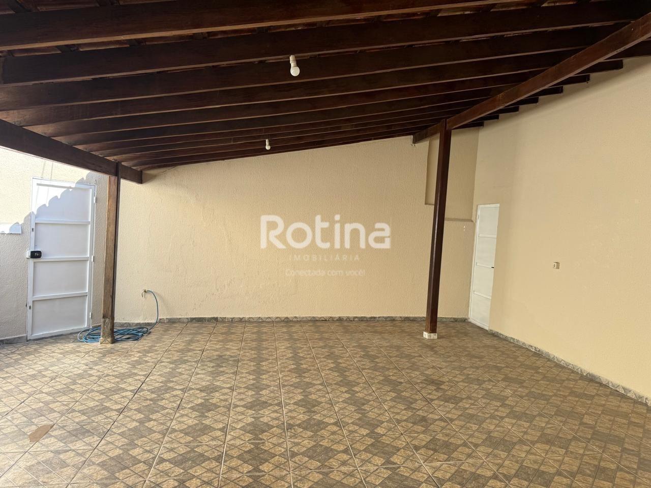 Casa à venda, 3 quartos em Uberlândia no bairro Cidade Jardim no valor de R$ 580.000,00 - Rotina Imobiliária: 