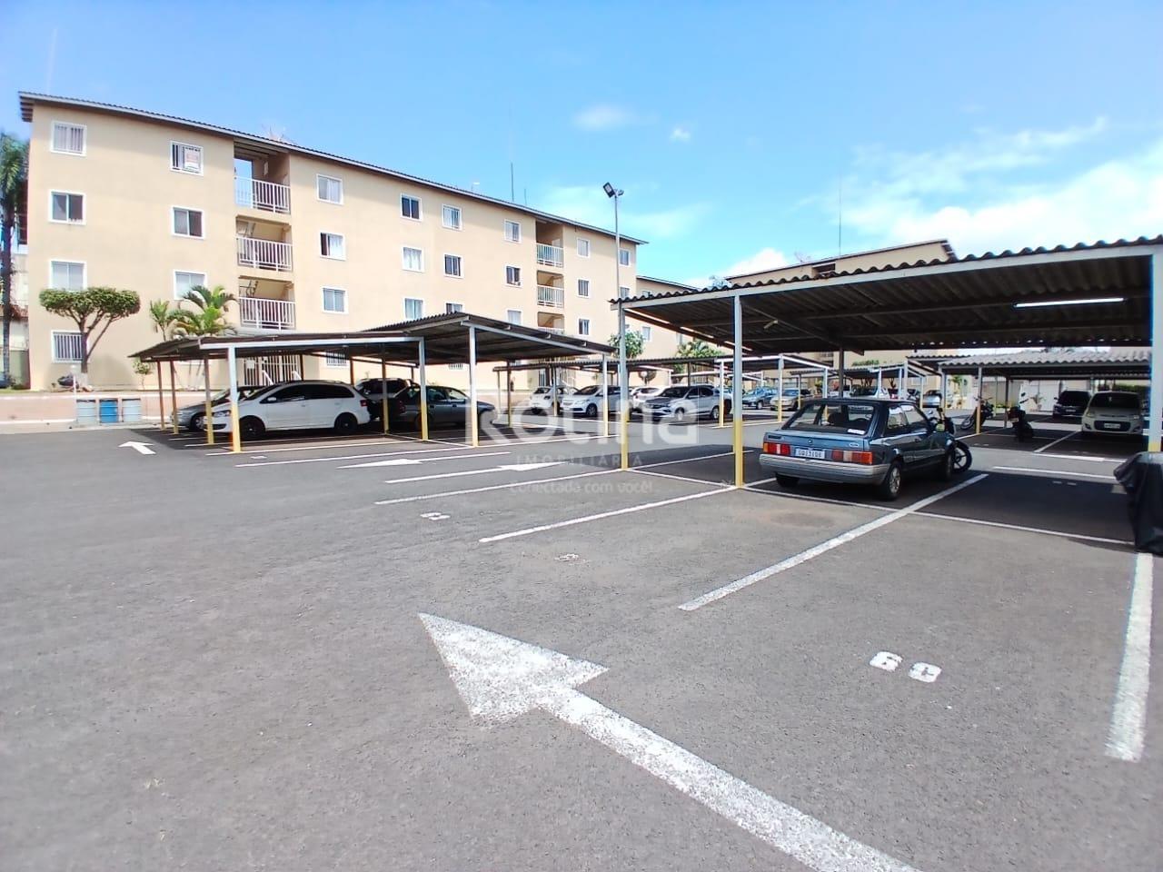 Apartamento para alugar, 2 quartos em Uberlândia no bairro Chacaras Tubalina e Quartel no valor de R$ 950,00 - Rotina Imobiliária: 