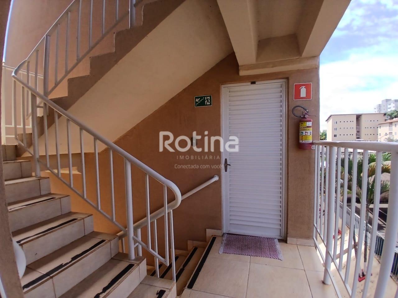 Apartamento para alugar, 2 quartos em Uberlândia no bairro Chacaras Tubalina e Quartel no valor de R$ 950,00 - Rotina Imobiliária: 