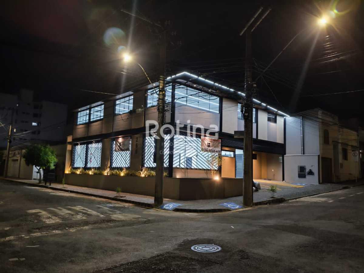 Comercial à venda, em Uberlândia no bairro Martins no valor de R$ 2.600.000,00 - Rotina Imobiliária: 