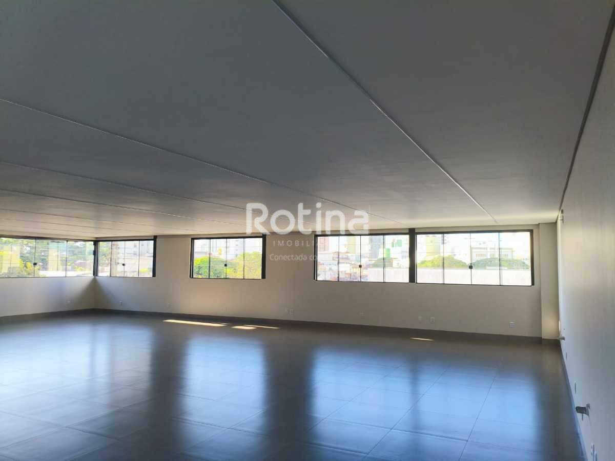 Comercial à venda, em Uberlândia no bairro Martins no valor de R$ 2.600.000,00 - Rotina Imobiliária: 