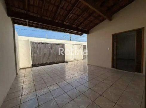Casa à venda, 3 quartos em Uberlândia no bairro Cidade Jardim no valor de R$ 610.000,00 - Rotina Imobiliária: 