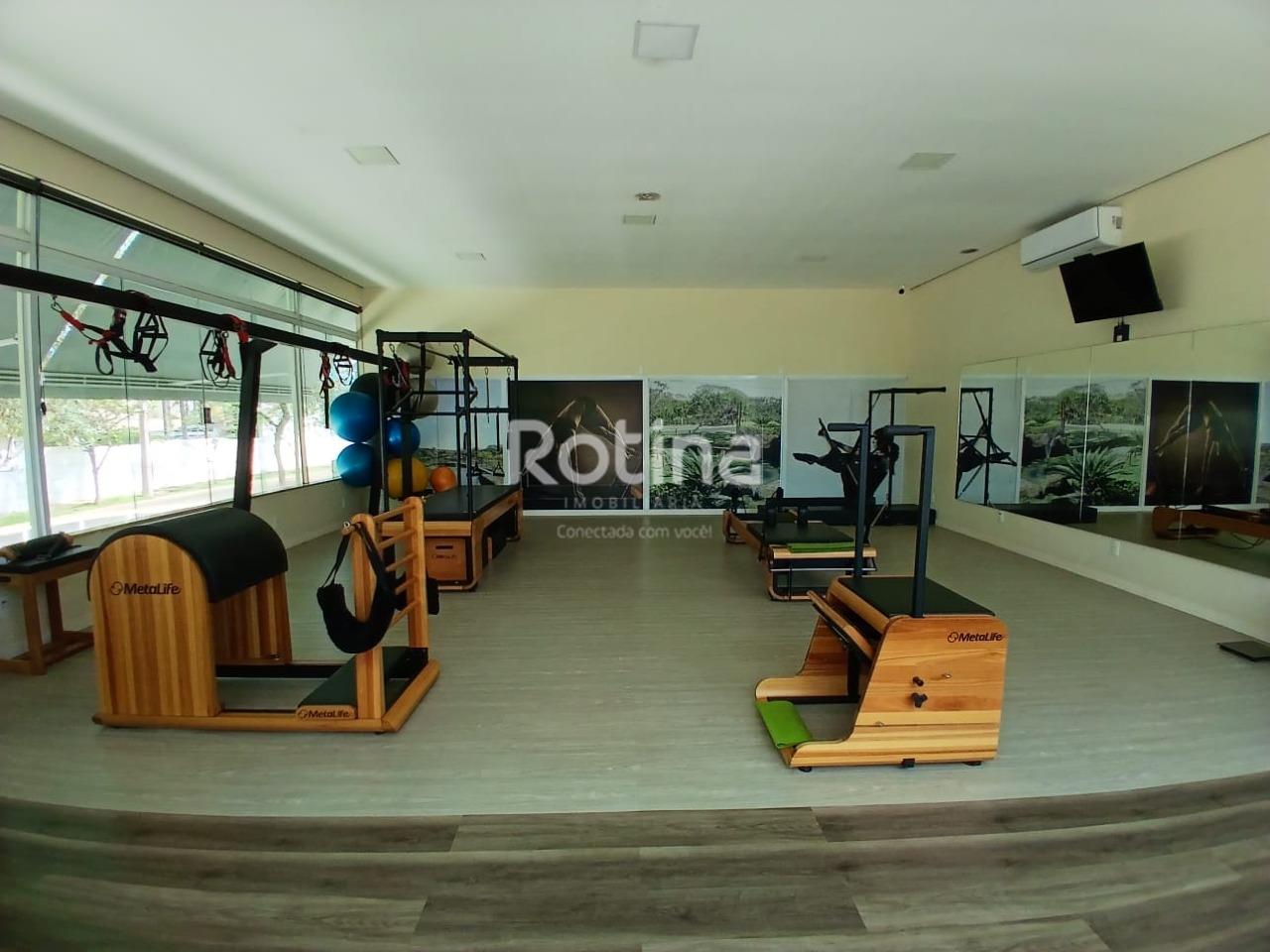 Casa Condomínio Fechado para alugar, 4 quartos em Uberlândia no bairro Granja Marileusa no valor de R$ 18.000,00 - Rotina Imobiliária: 