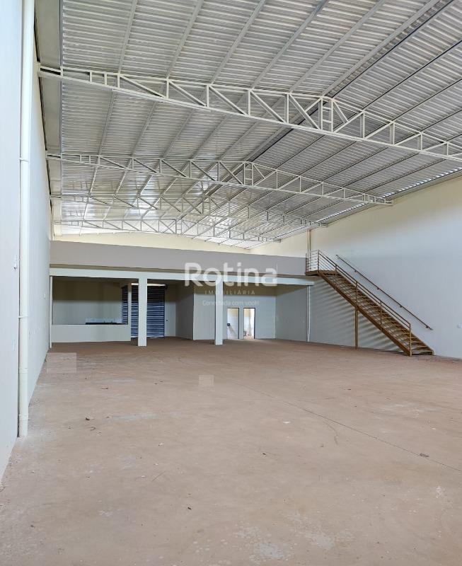 Galpão para alugar, em Uberlândia no bairro Novo Mundo no valor de R$ 18.000,00 - Rotina Imobiliária: 