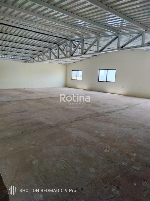 Galpão para alugar, em Uberlândia no bairro Novo Mundo no valor de R$ 20.000,00 - Rotina Imobiliária: 