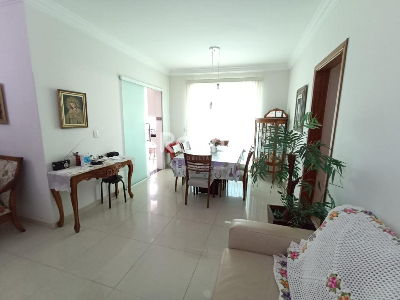 Apartamento à venda, 3 quartos em Uberlândia no bairro Brasil no valor de R$ 649.000,00 - Rotina Imobiliária: 