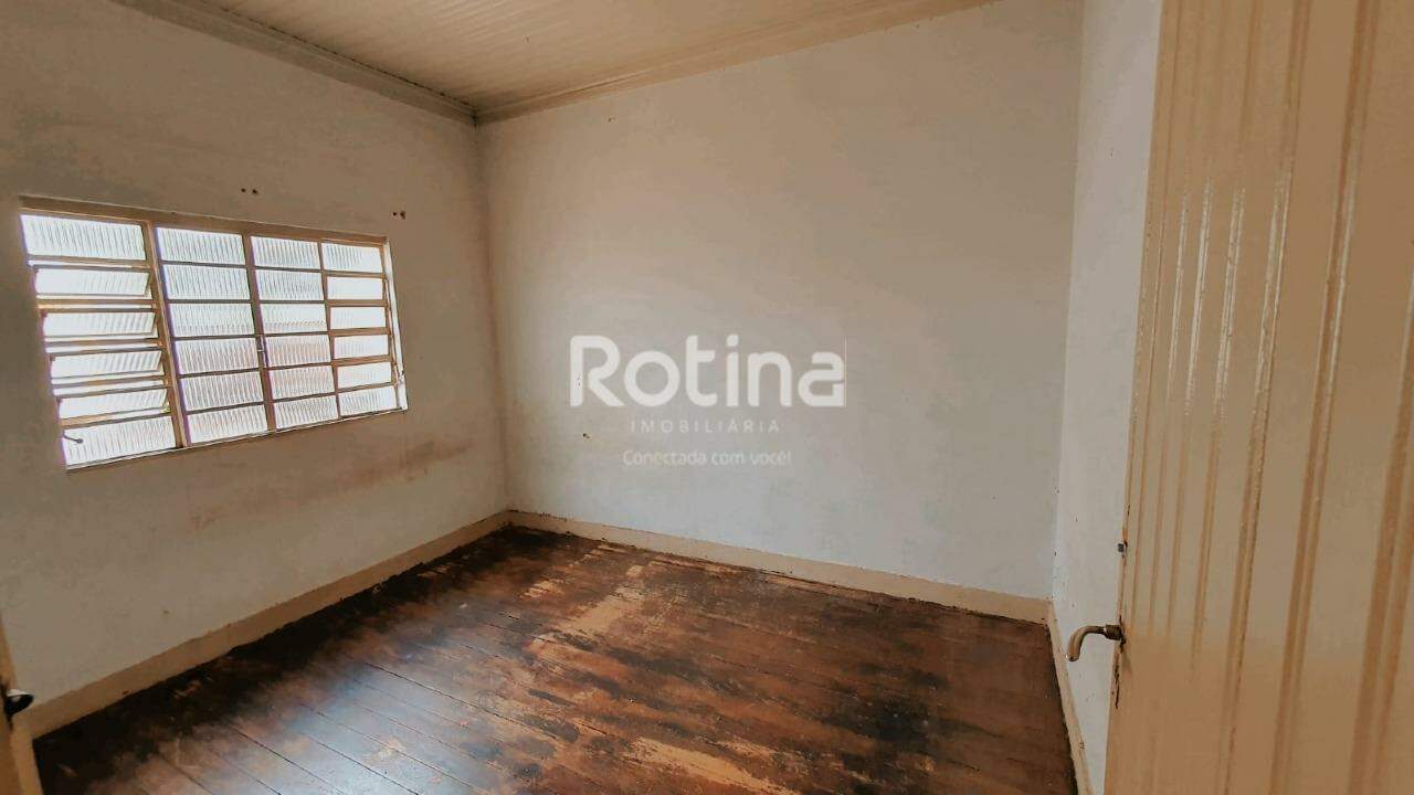 Casa à venda, 3 quartos em Uberlândia no bairro Lídice no valor de R$ 340.000,00 - Rotina Imobiliária: 
