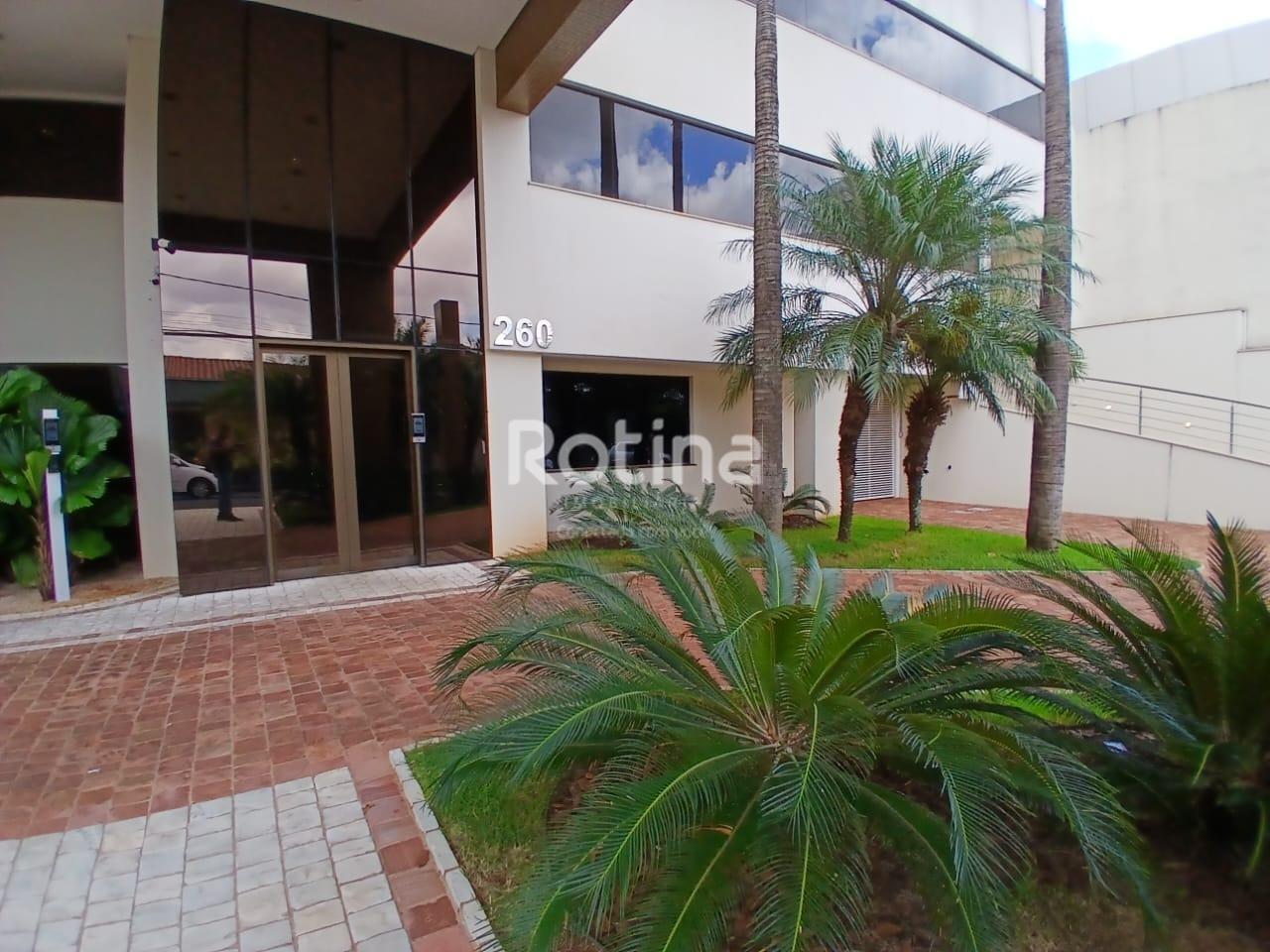 Apartamento para alugar, 3 quartos em Uberlândia no bairro Centro no valor de R$ 3.800,00 - Rotina Imobiliária: 