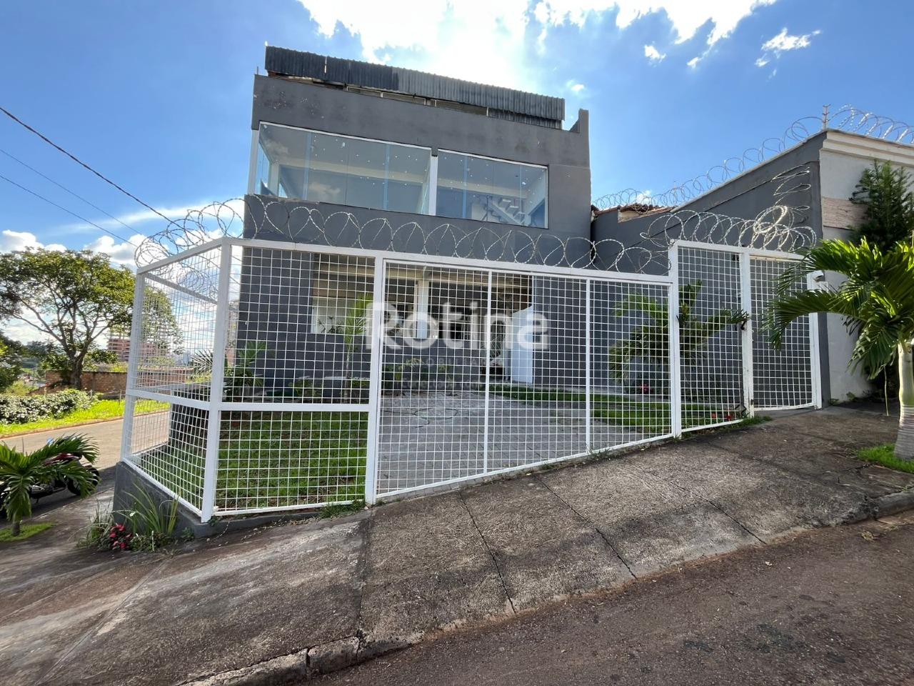 Sala para alugar, em Uberlândia no bairro Vigilato Pereira no valor de R$ 3.000,00 - Rotina Imobiliária: 