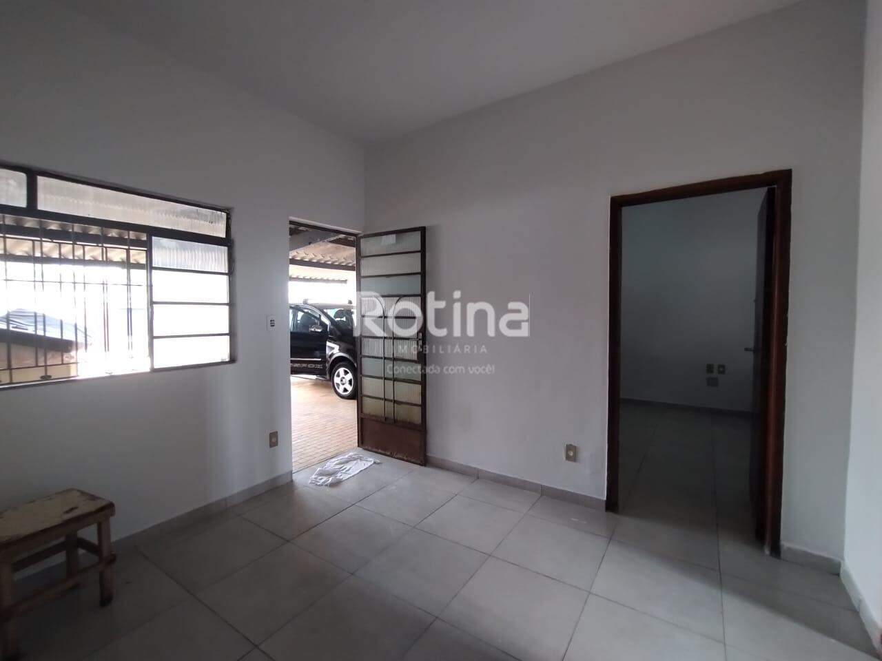 Casa para alugar, 2 quartos em Uberlândia no bairro Brasil no valor de R$ 2.000,00 - Rotina Imobiliária: 