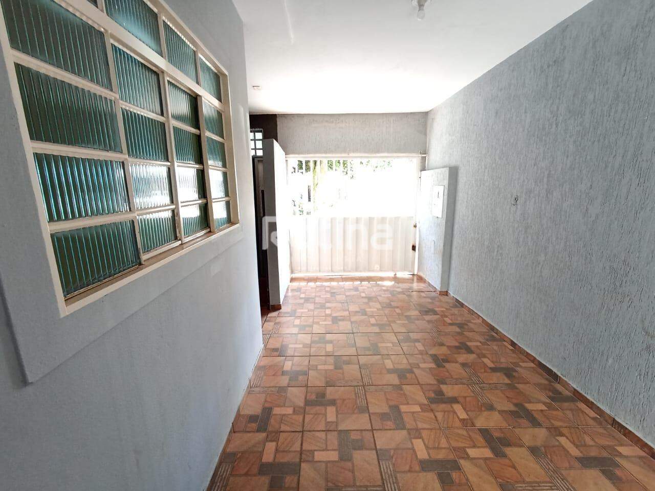 Casa à venda, 3 quartos em Uberlândia no bairro Planalto no valor de R$ 440.000,00 - Rotina Imobiliária: 