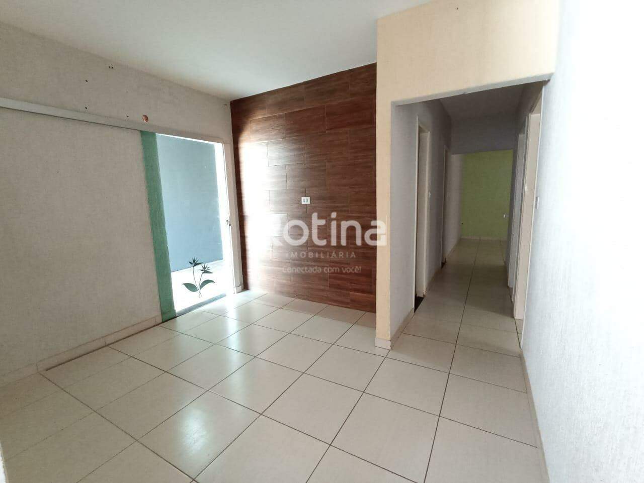 Casa à venda, 3 quartos em Uberlândia no bairro Planalto no valor de R$ 440.000,00 - Rotina Imobiliária: 