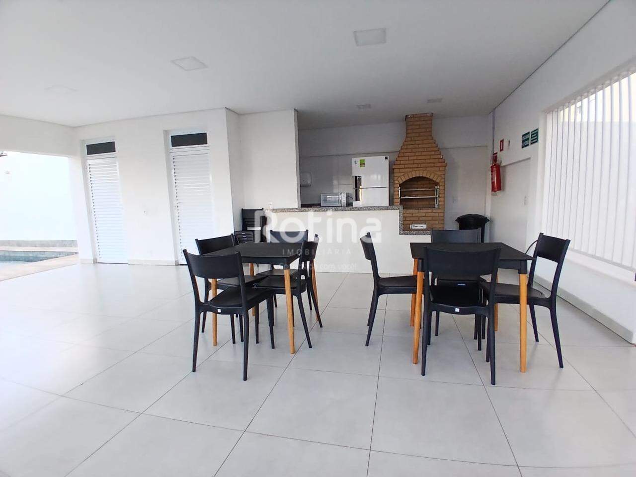 Apartamento para alugar, 2 quartos em Uberlândia no bairro Segismundo Pereira no valor de R$ 1.100,00 - Rotina Imobiliária: 