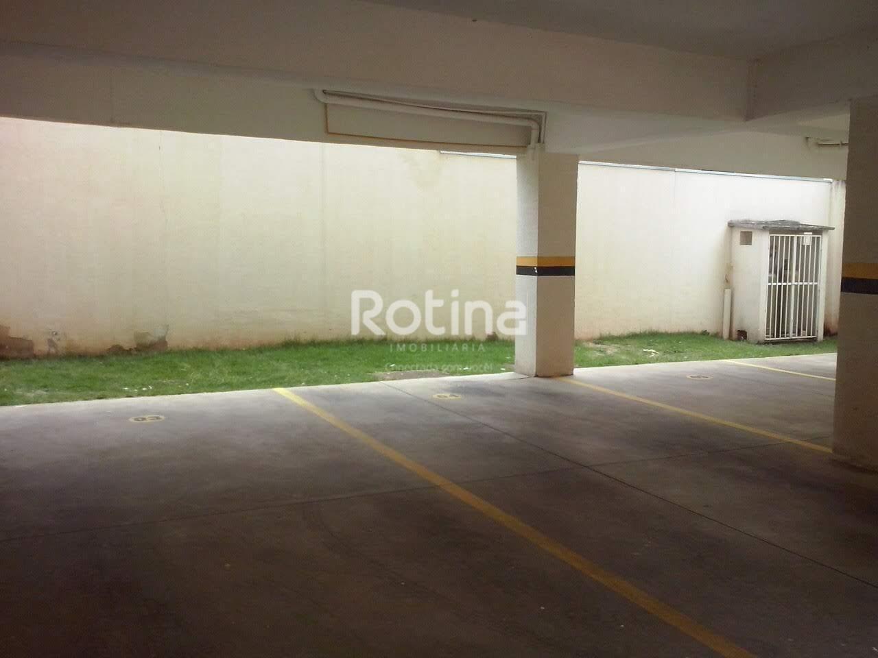 Apartamento para alugar, 3 quartos em Uberlândia no bairro Santa Mônica no valor de R$ 2.800,00 - Rotina Imobiliária: 
