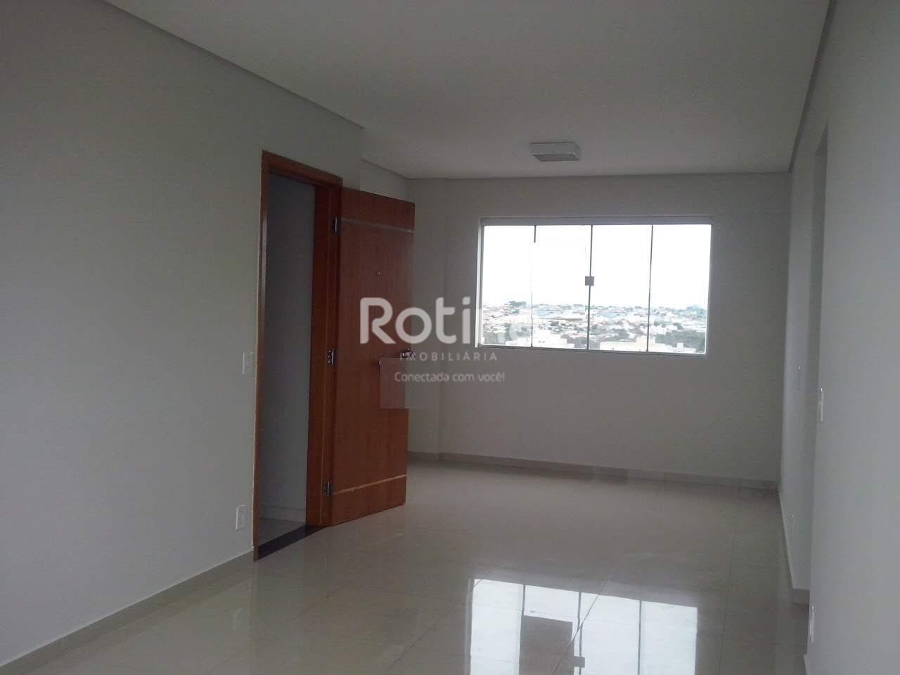 Apartamento para alugar, 3 quartos em Uberlândia no bairro Santa Mônica no valor de R$ 2.800,00 - Rotina Imobiliária: 