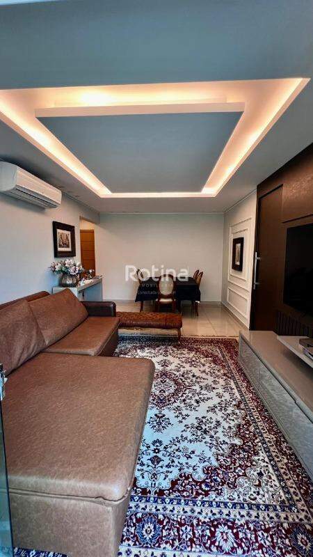 Apartamento à venda, 3 quartos em Uberlândia no bairro Santa Mônica no valor de R$ 700.000,00 - Rotina Imobiliária: 