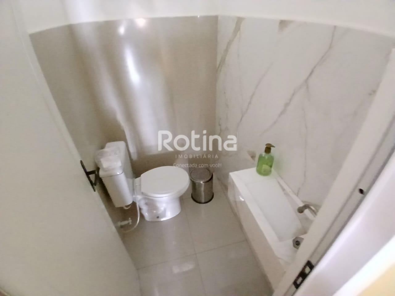 Loja para alugar, em Uberlândia no bairro Tabajaras no valor de R$ 4.000,00 - Rotina Imobiliária: 