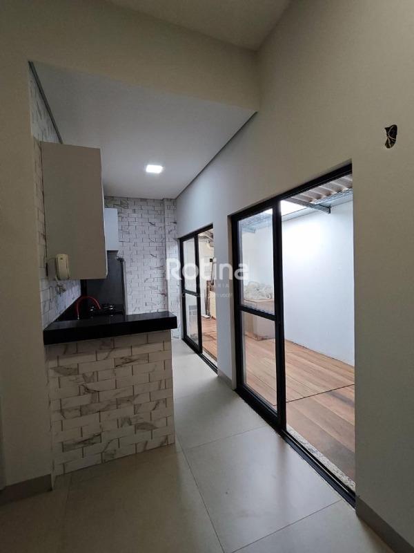Apartamento para alugar, 3 quartos em Uberlândia no bairro Umuarama no valor de R$ 3.400,00 - Rotina Imobiliária: 