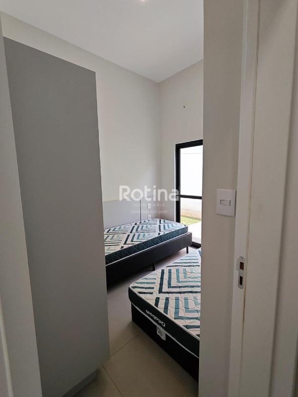 Apartamento para alugar, 3 quartos em Uberlândia no bairro Umuarama no valor de R$ 3.400,00 - Rotina Imobiliária: 