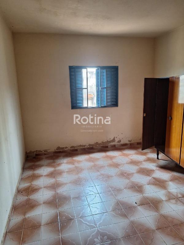 Casa à venda, 2 quartos em Uberlândia no bairro Umuarama no valor de R$ 350.000,00 - Rotina Imobiliária: 