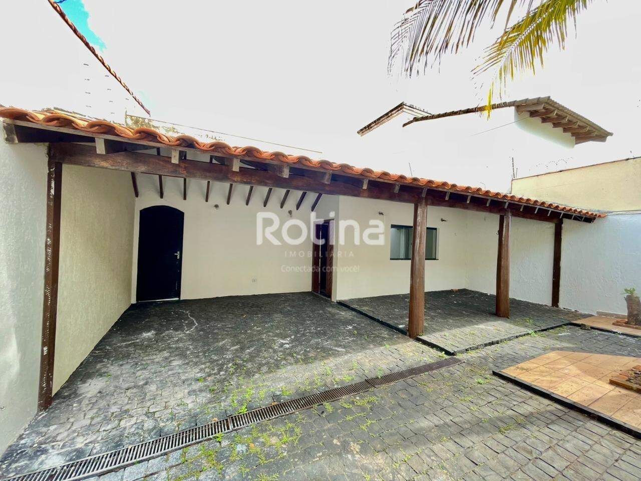 Casa à venda, 3 quartos em Uberlândia no bairro Vigilato Pereira no valor de R$ 750.000,00 - Rotina Imobiliária: 
