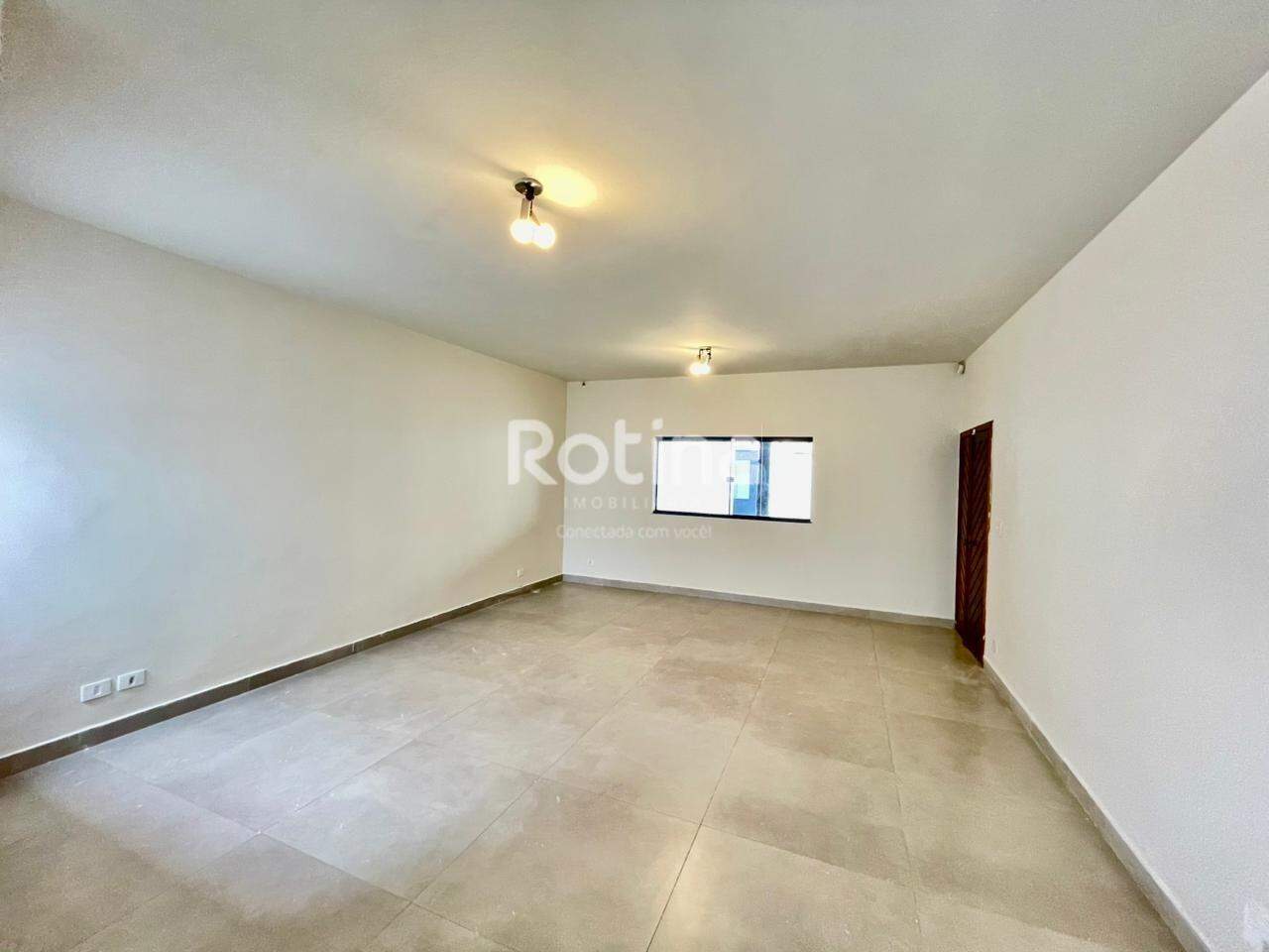 Casa à venda, 3 quartos em Uberlândia no bairro Vigilato Pereira no valor de R$ 750.000,00 - Rotina Imobiliária: 