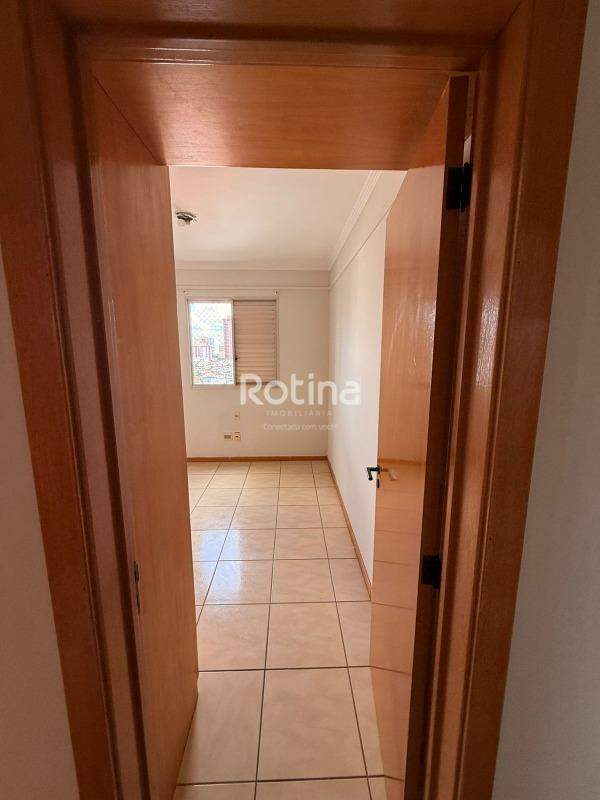 Apartamento à venda, 4 quartos em Uberlândia no bairro Osvaldo Rezende no valor de R$ 600.000,00 - Rotina Imobiliária: 