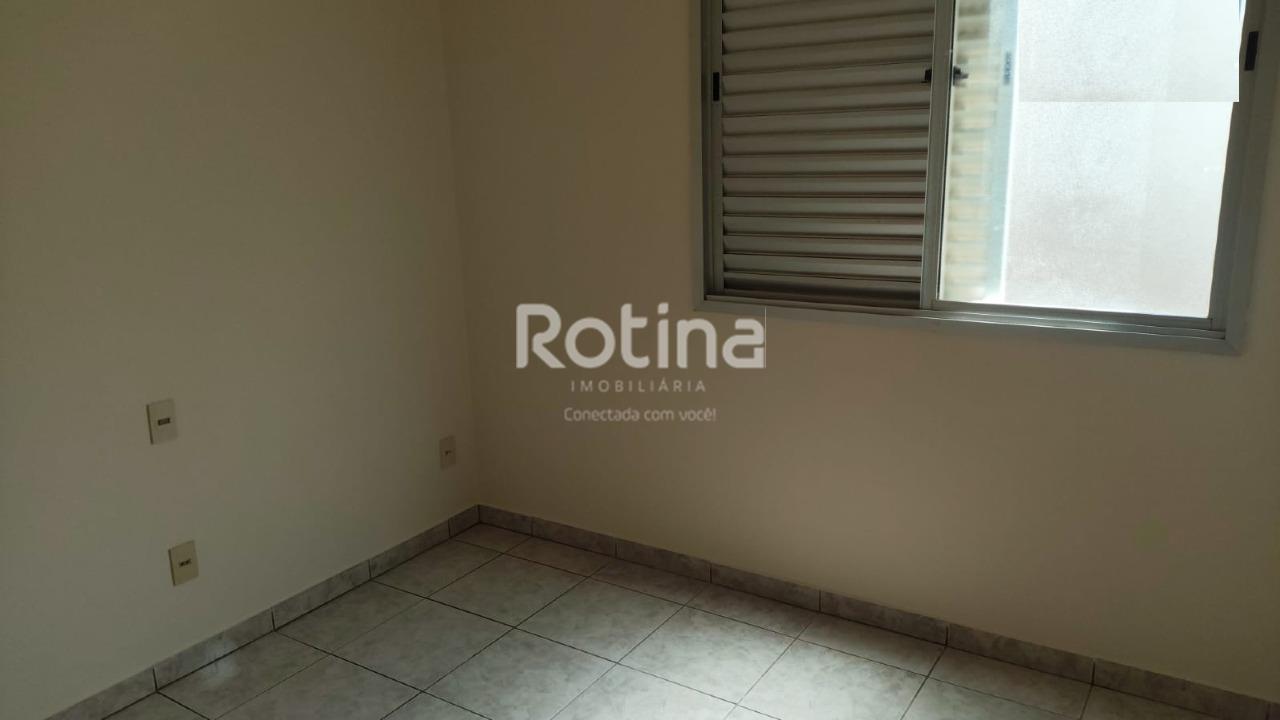Apartamento para alugar, 3 quartos em Uberlândia no bairro Santa Mônica no valor de R$ 2.100,00 - Rotina Imobiliária: 