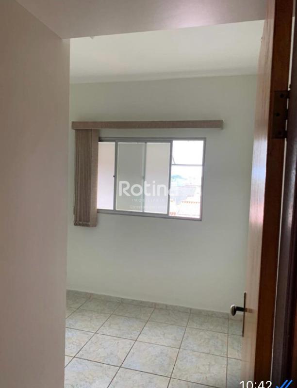 Apartamento à venda, 3 quartos em Uberlândia no bairro Granada no valor de R$ 280.000,00 - Rotina Imobiliária: 