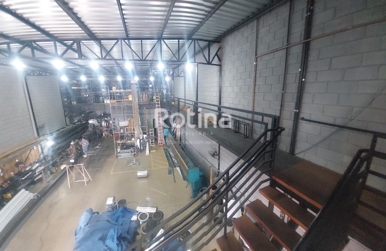 Galpão para alugar, em Uberlândia no bairro Jardim Ipanema no valor de R$ 16.000,00 - Rotina Imobiliária: 