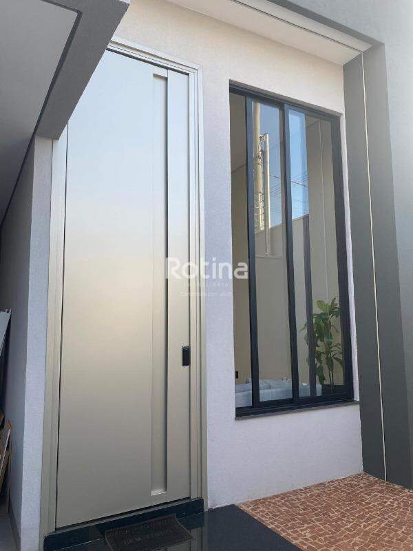 Casa para alugar, 3 quartos em Uberlândia no bairro Grand Ville no valor de R$ 6.000,00 - Rotina Imobiliária: 