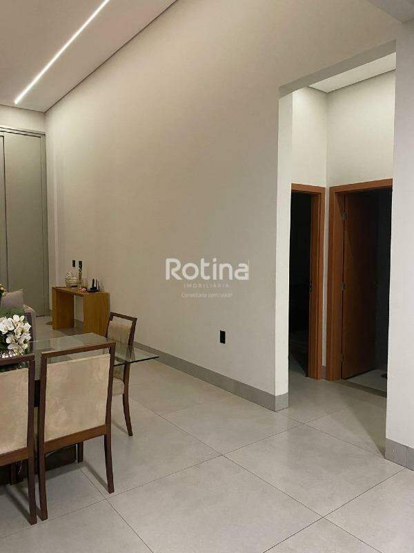 Casa para alugar, 3 quartos em Uberlândia no bairro Grand Ville no valor de R$ 6.000,00 - Rotina Imobiliária: 
