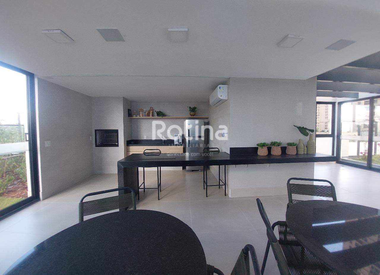 Apartamento para alugar, 4 quartos em Uberlândia no bairro Jardim Karaíba no valor de R$ 18.000,00 - Rotina Imobiliária: 