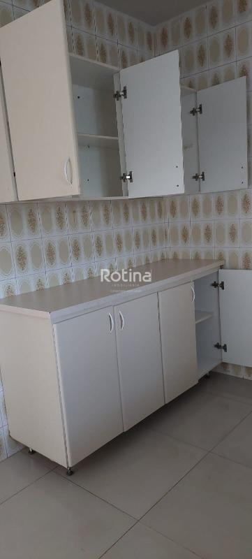 Apartamento para alugar, 4 quartos em Uberlândia no bairro Cazeca no valor de R$ 1.500,00 - Rotina Imobiliária: 