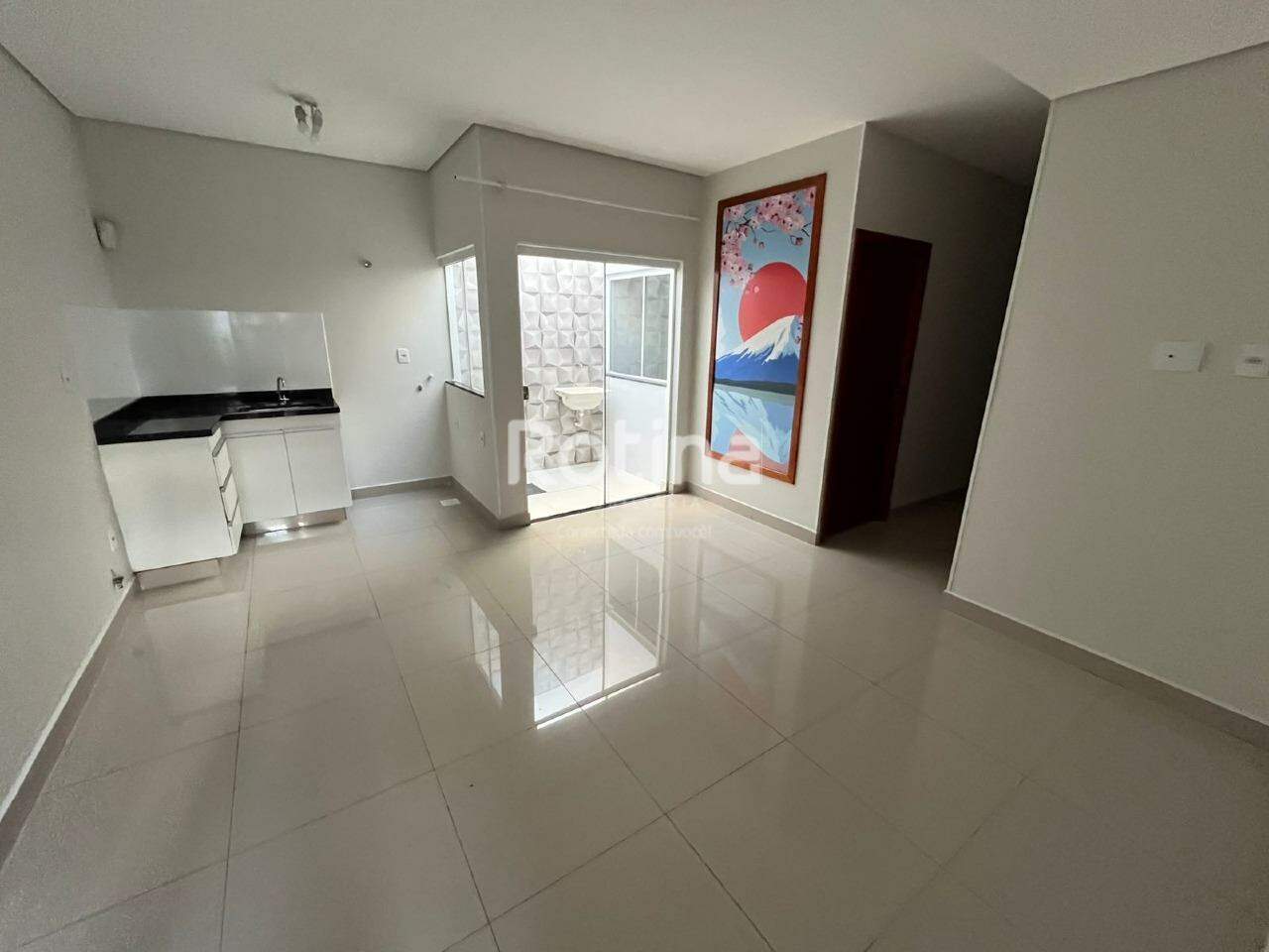 Casa para alugar, 2 quartos em Uberlândia no bairro Nossa Senhora Aparecida no valor de R$ 1.800,00 - Rotina Imobiliária: 