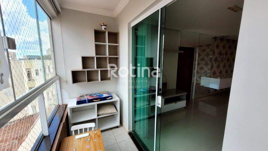 Apartamento para alugar, 3 quartos em Uberlândia no bairro Brasil no valor de R$ 3.000,00 - Rotina Imobiliária: 