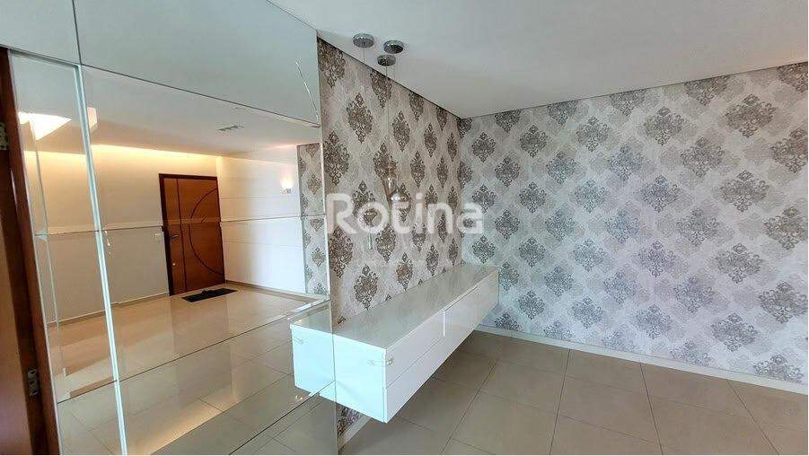 Apartamento para alugar, 3 quartos em Uberlândia no bairro Brasil no valor de R$ 3.000,00 - Rotina Imobiliária: 