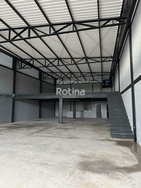 Galpão à venda, em Uberlândia no bairro Novo Mundo no valor de R$ 1.920.000,00 - Rotina Imobiliária: 