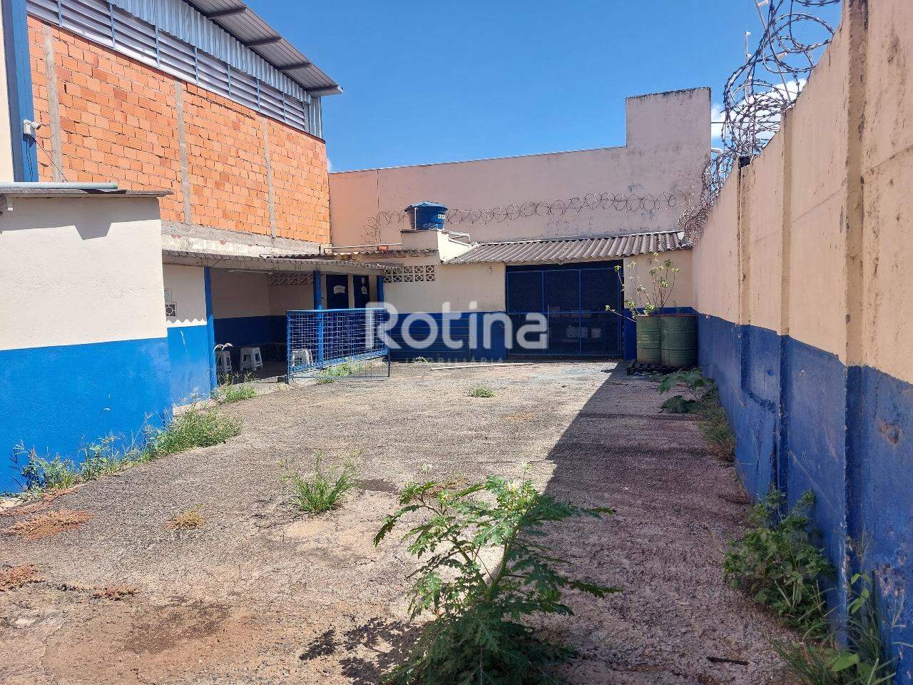 Galpão para alugar, em Uberlândia no bairro Distrito Industrial no valor de R$ 17.000,00 - Rotina Imobiliária: 
