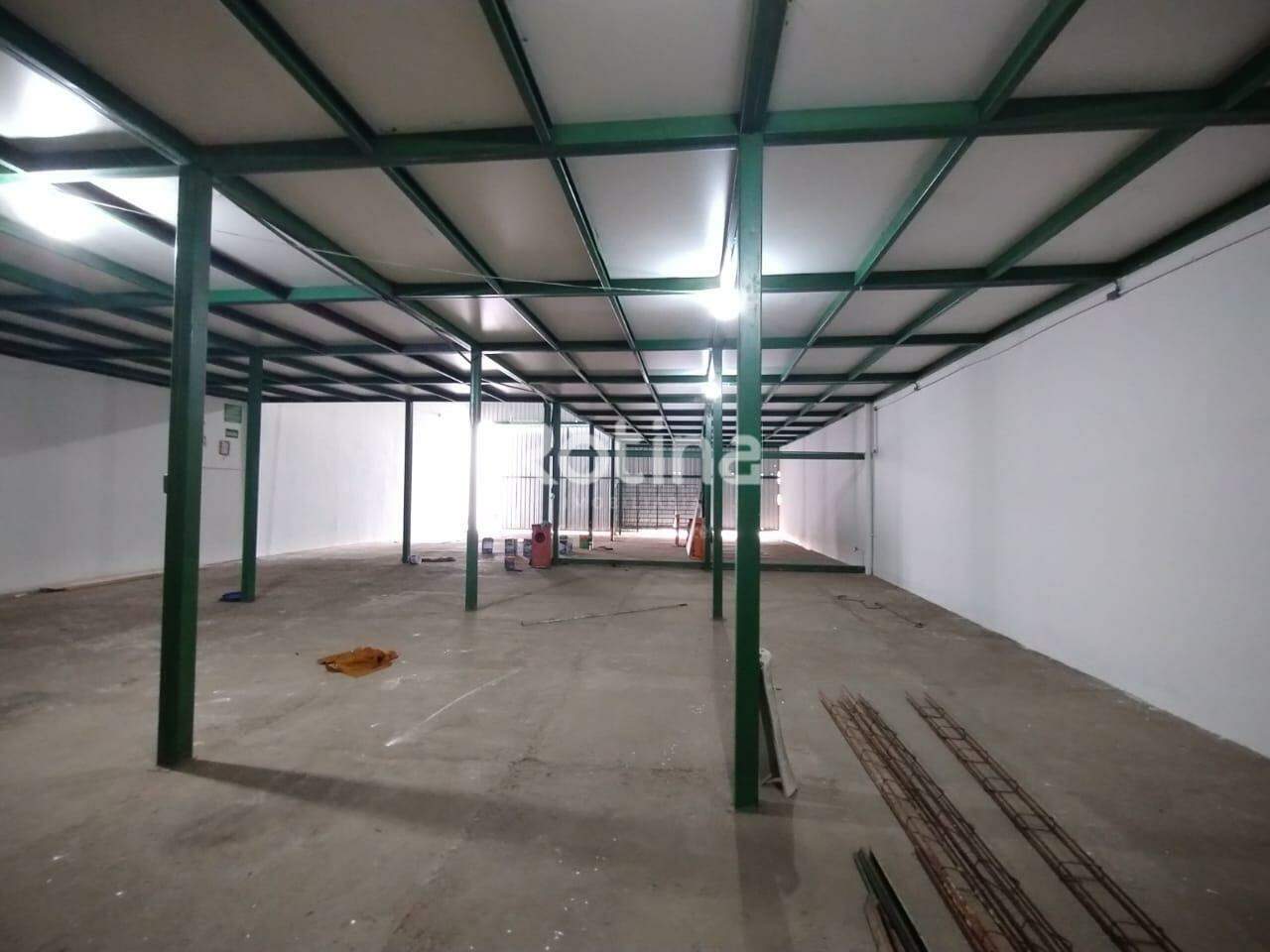 Galpão para alugar, em Uberlândia no bairro Tibery no valor de R$ 10.000,00 - Rotina Imobiliária: 