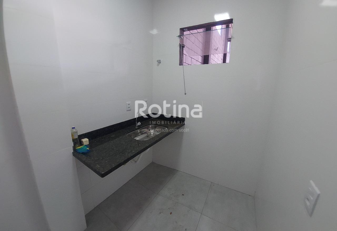 Galpão para alugar, em Uberlândia no bairro Minas Gerais no valor de R$ 4.900,00 - Rotina Imobiliária: 