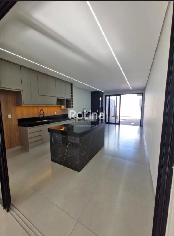 Casa à venda, 3 quartos em Uberlândia no bairro Aclimação no valor de R$ 890.000,00 - Rotina Imobiliária: 